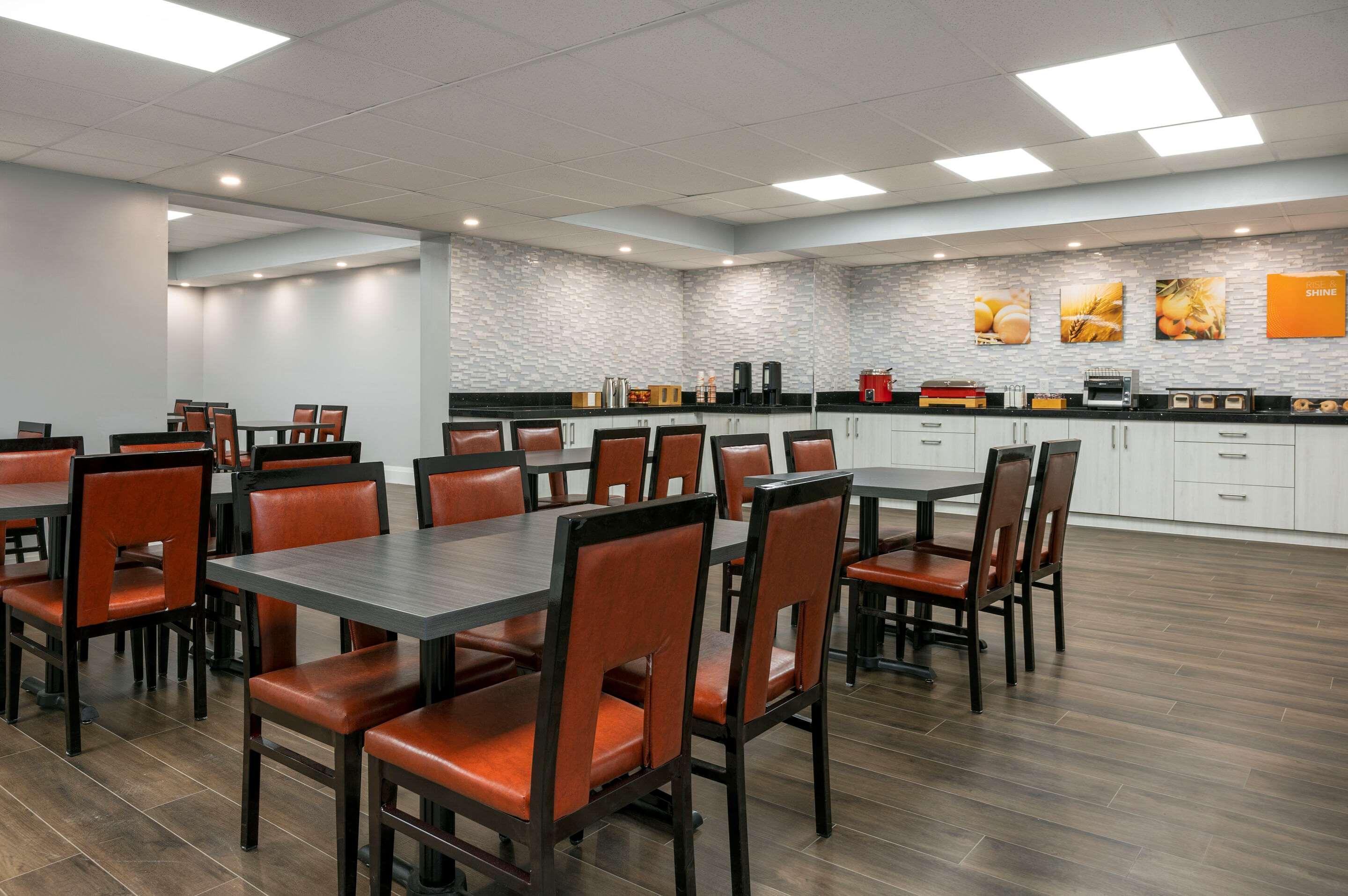 Comfort Hotel Niagara Falls Esterno foto